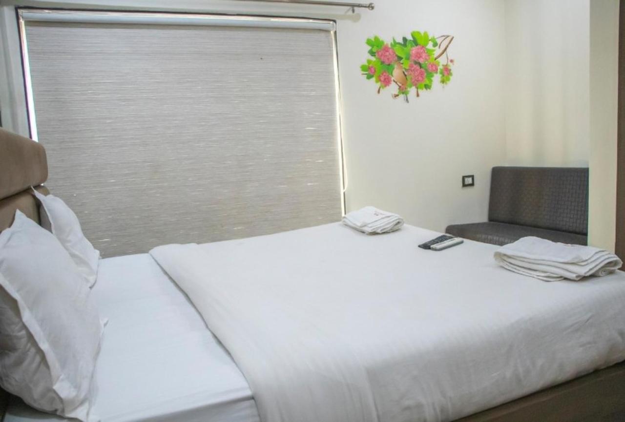 Galaxy Star Hotel Bhopal Ngoại thất bức ảnh