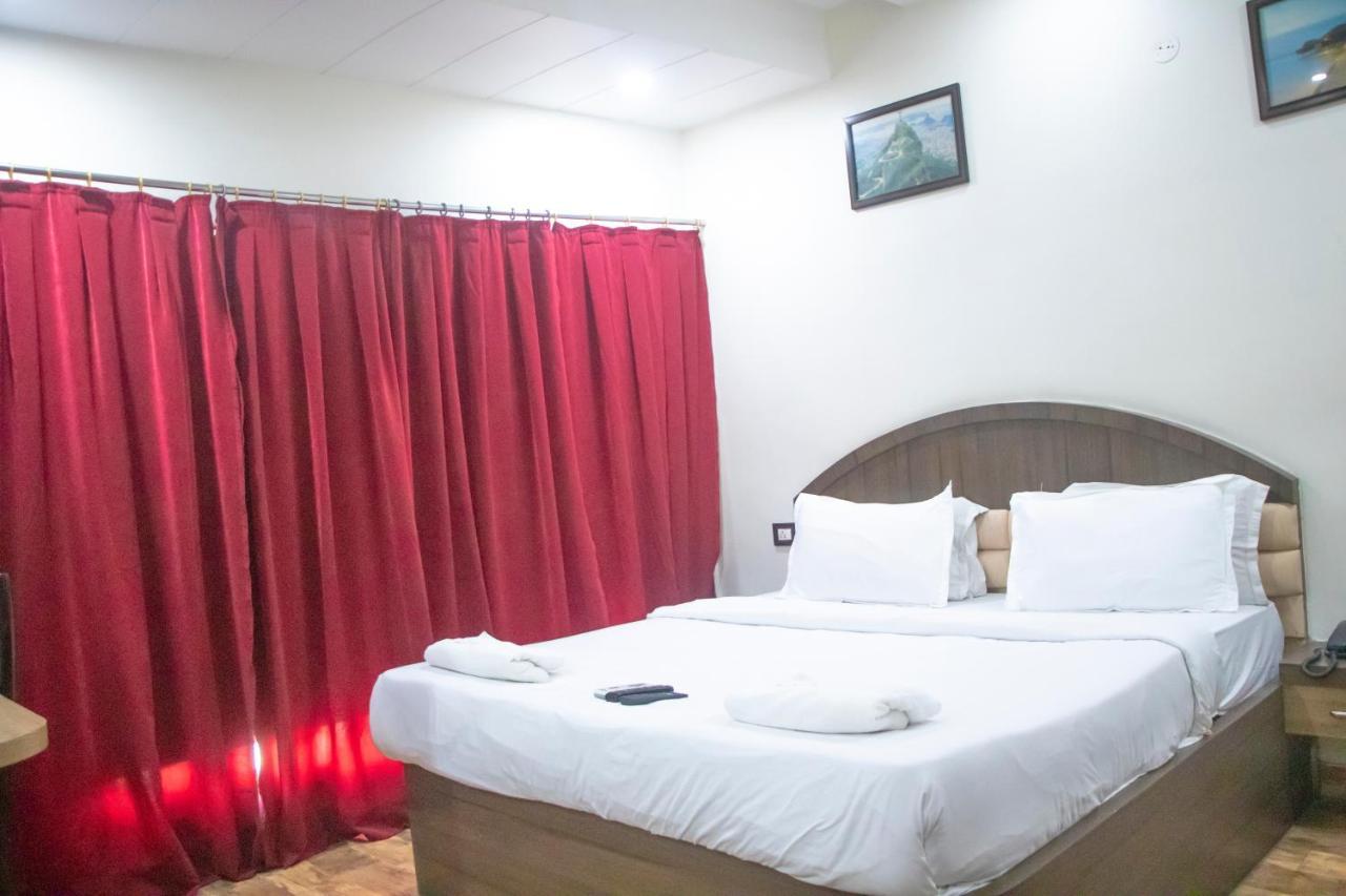 Galaxy Star Hotel Bhopal Ngoại thất bức ảnh