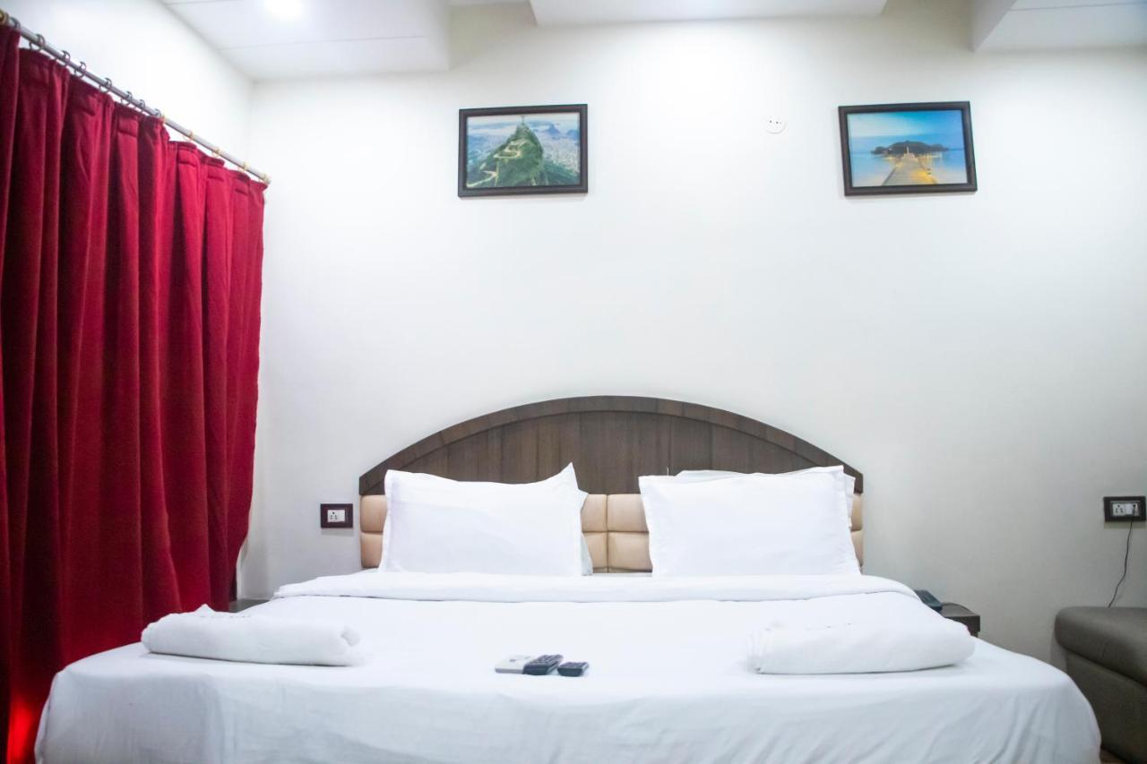 Galaxy Star Hotel Bhopal Ngoại thất bức ảnh