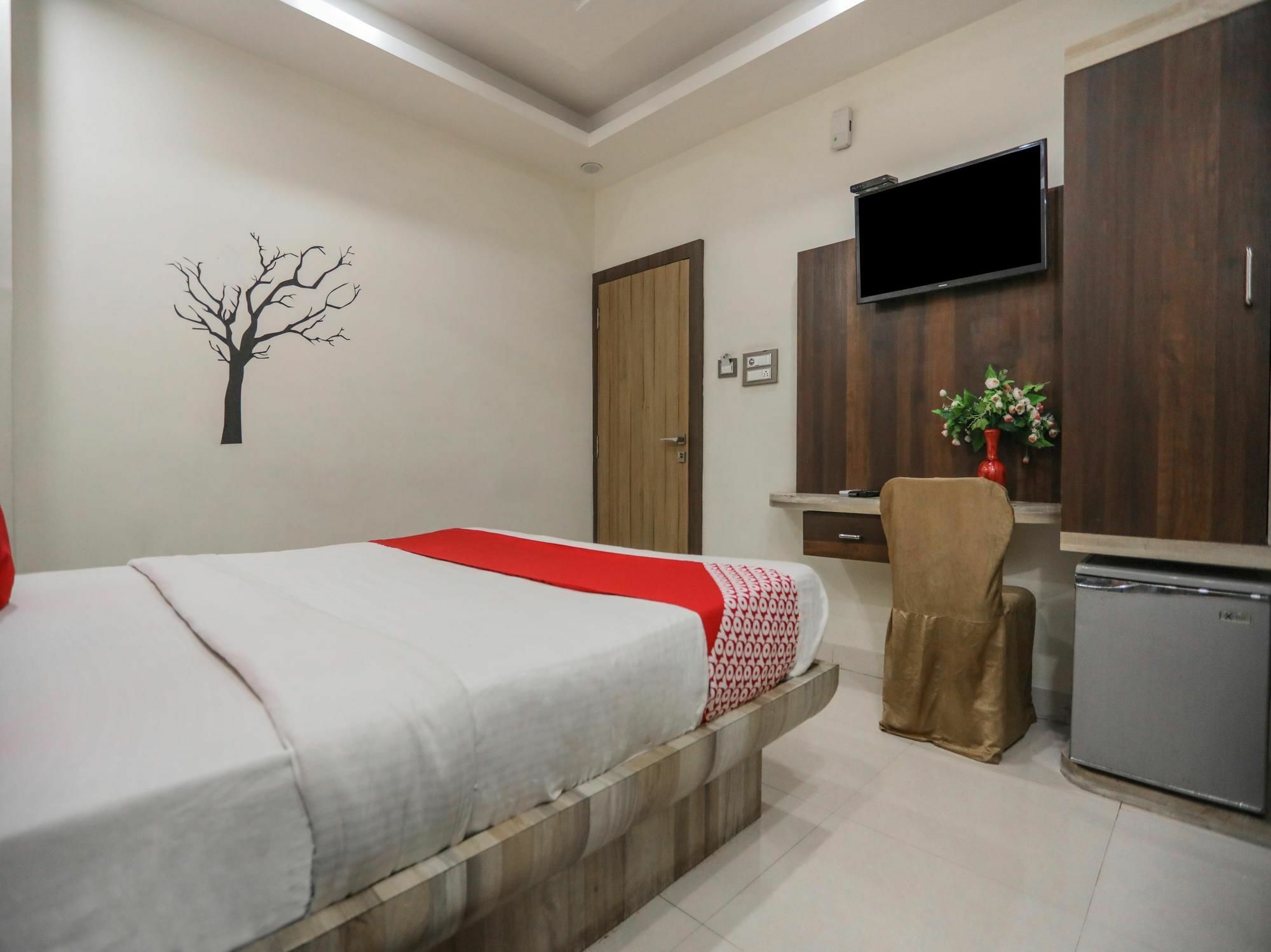 Galaxy Star Hotel Bhopal Ngoại thất bức ảnh