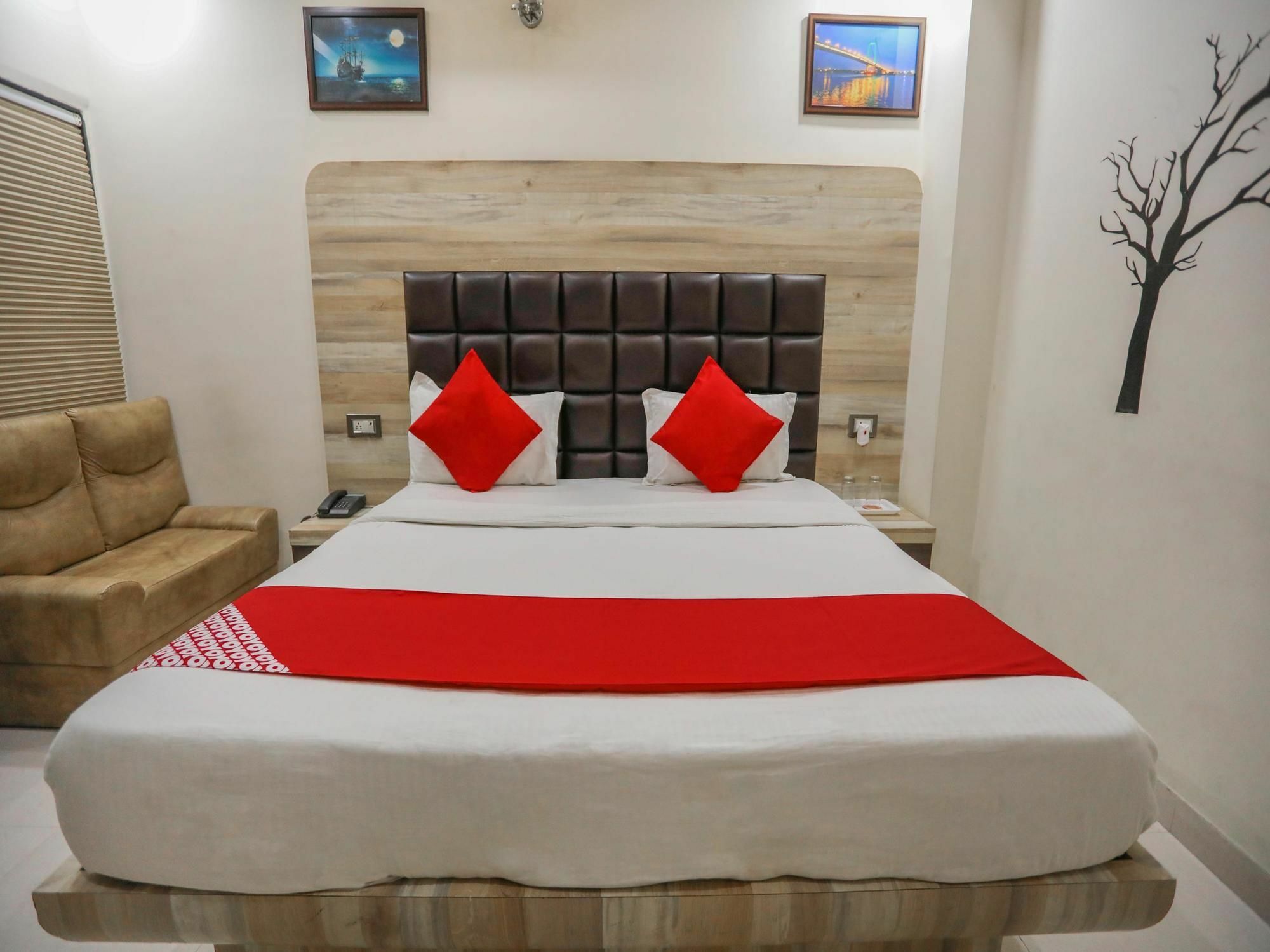 Galaxy Star Hotel Bhopal Ngoại thất bức ảnh