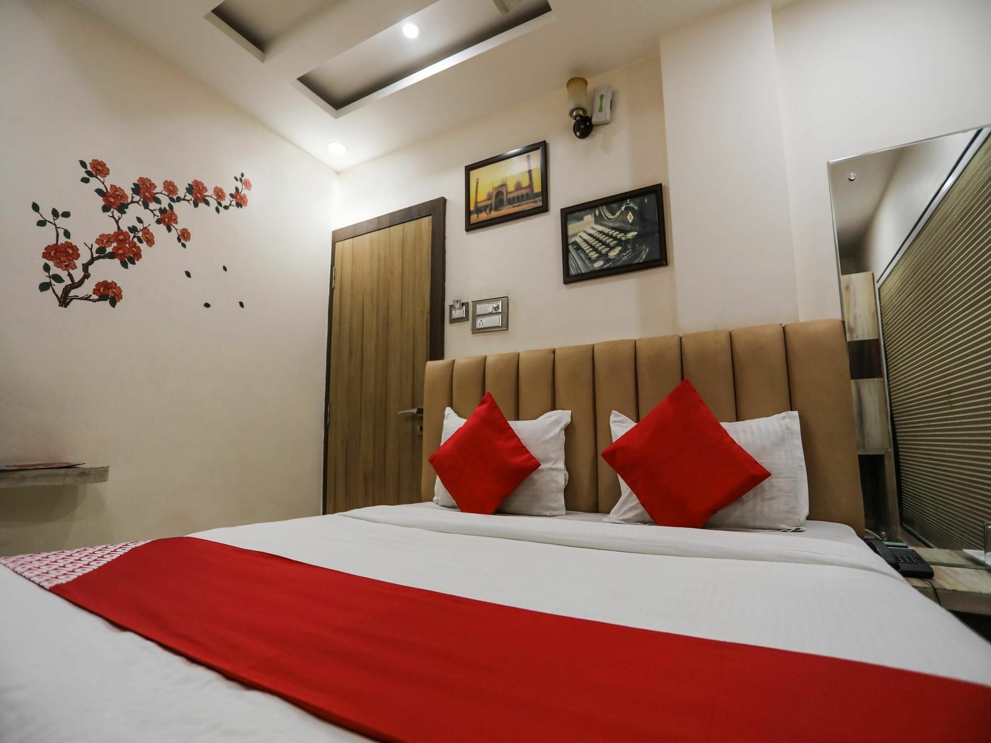 Galaxy Star Hotel Bhopal Ngoại thất bức ảnh