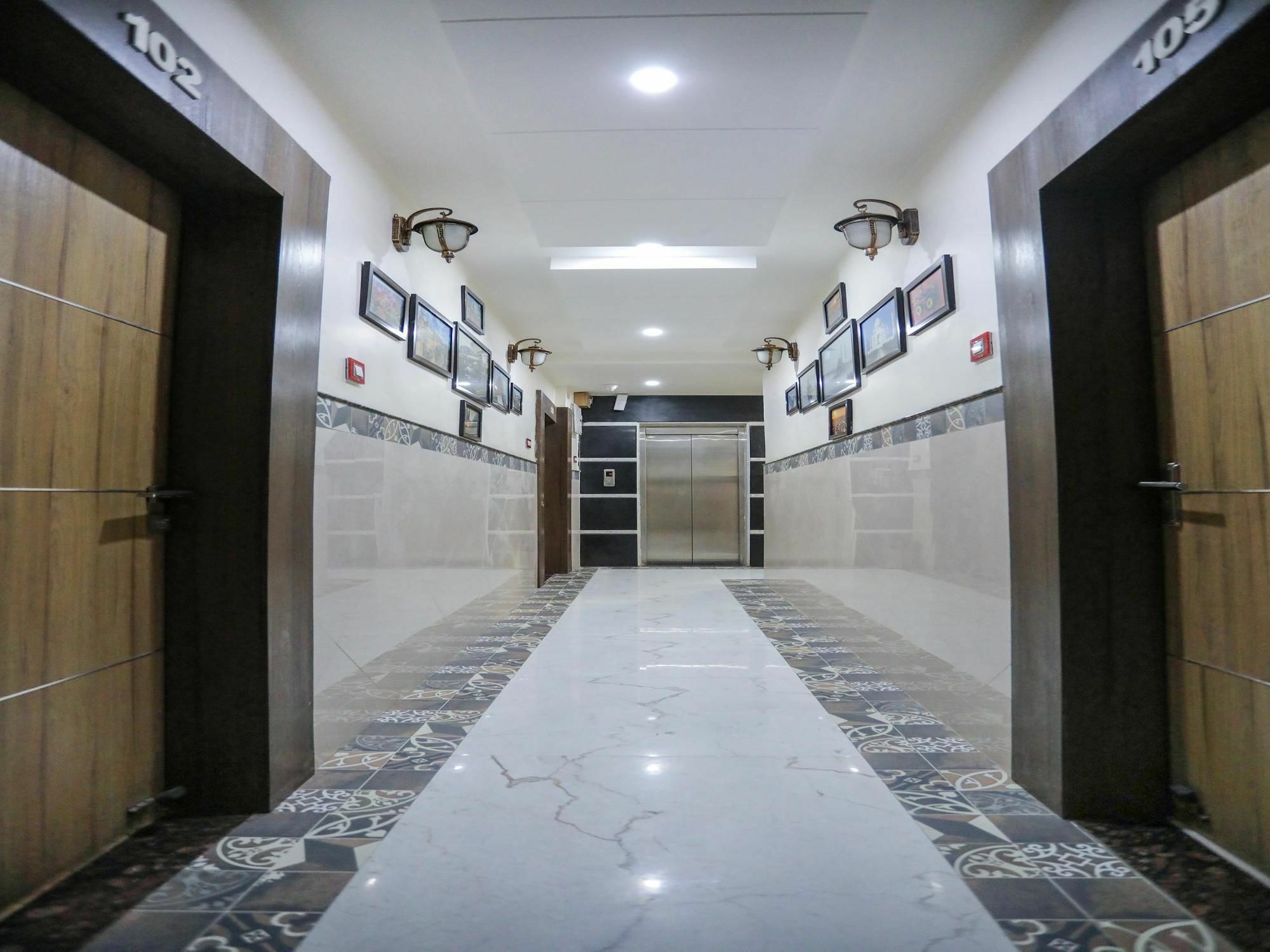 Galaxy Star Hotel Bhopal Ngoại thất bức ảnh